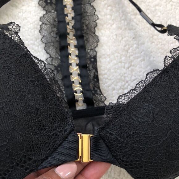 Victoria’s Secret Push-Up Strappy Plunge Bra in Black Lace - Picture 9 of 14